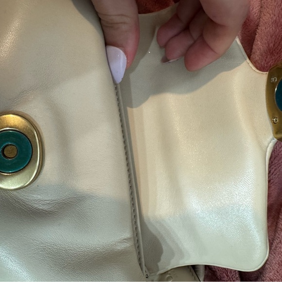 Coach Cream Crossbody with Top Handle and Gold Hardware - Picture 3 of 4